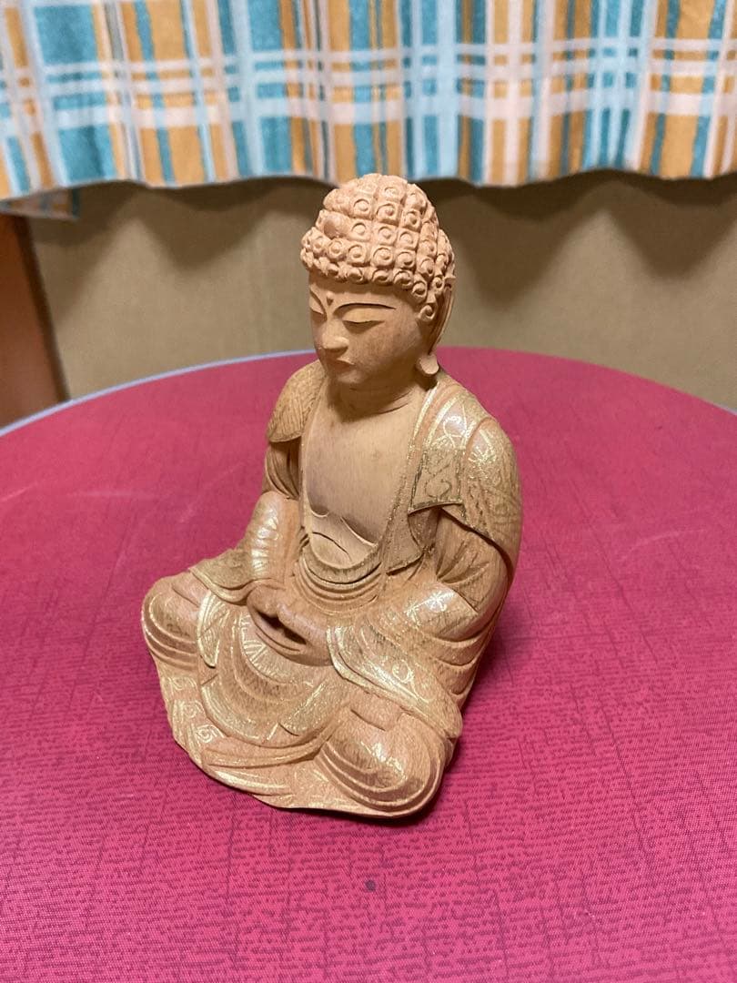 仏像／楠造り・阿弥陀如来座像　新品・現状品【高さ33cm 幅／12cm 美品】。
