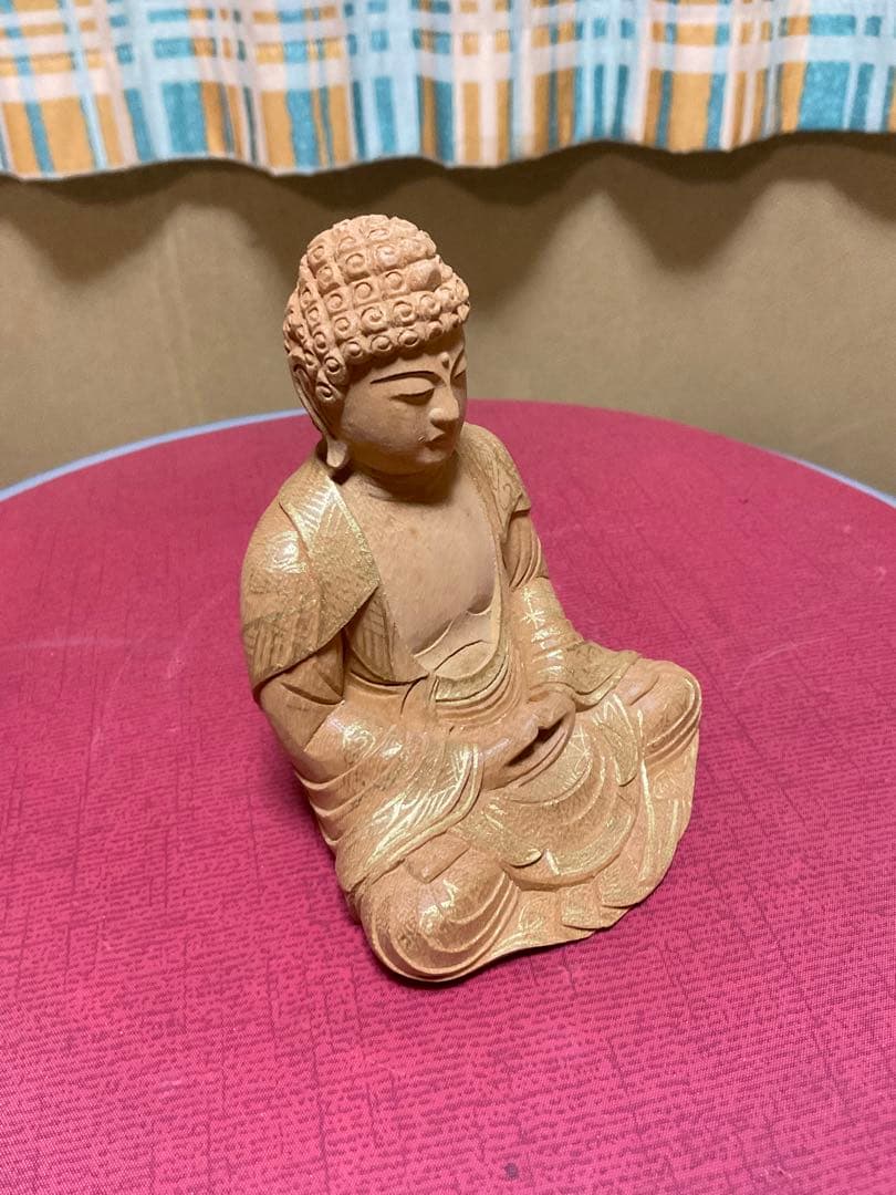 仏像／楠造り・阿弥陀如来座像　新品・現状品【高さ33cm 幅／12cm 美品】。