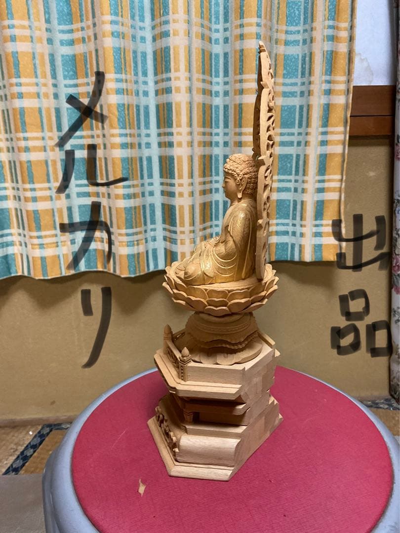 仏像／楠造り・阿弥陀如来座像　新品・現状品【高さ33cm 幅／12cm 美品】。