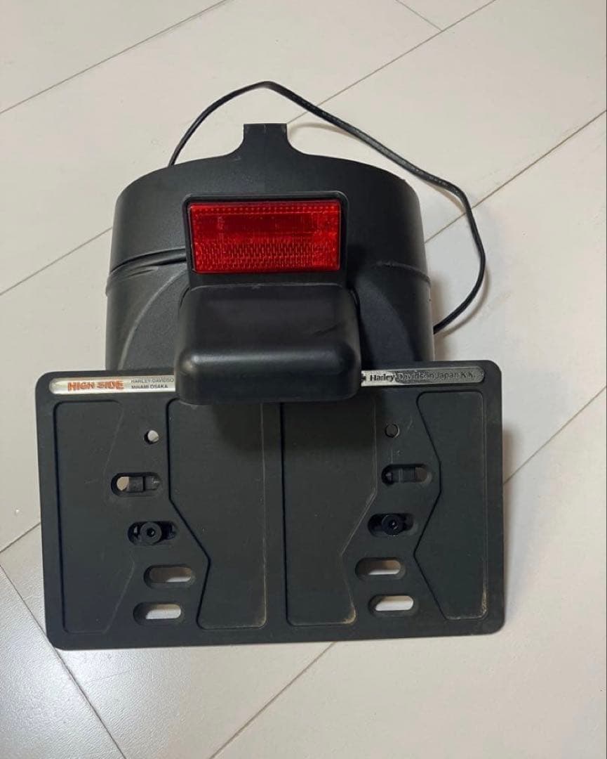 純正　XL883Nリアフェンダー　ナンバーブラケットセット