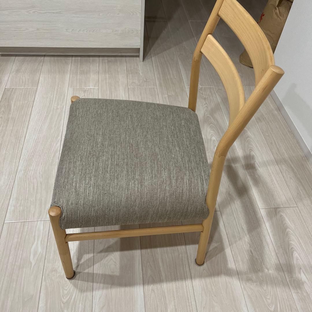 ニトリ ダイニングチェア