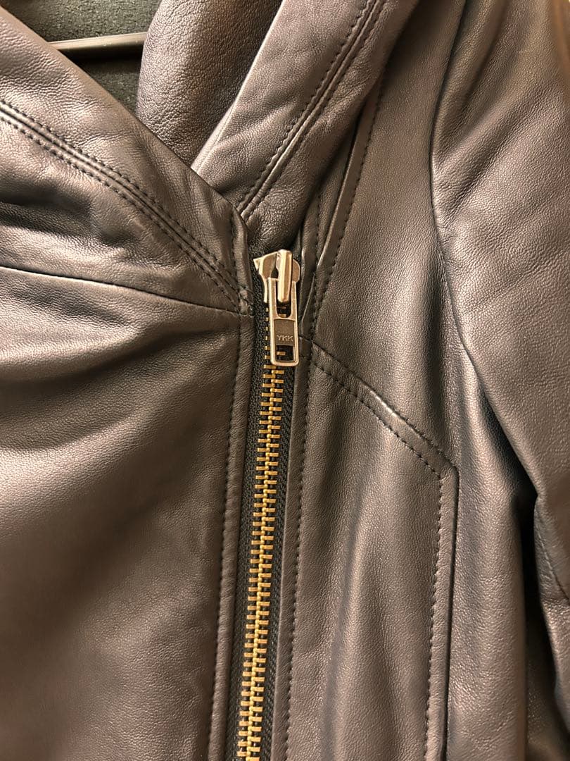 HELMUT LANG フード付きレザージャケット P/TP