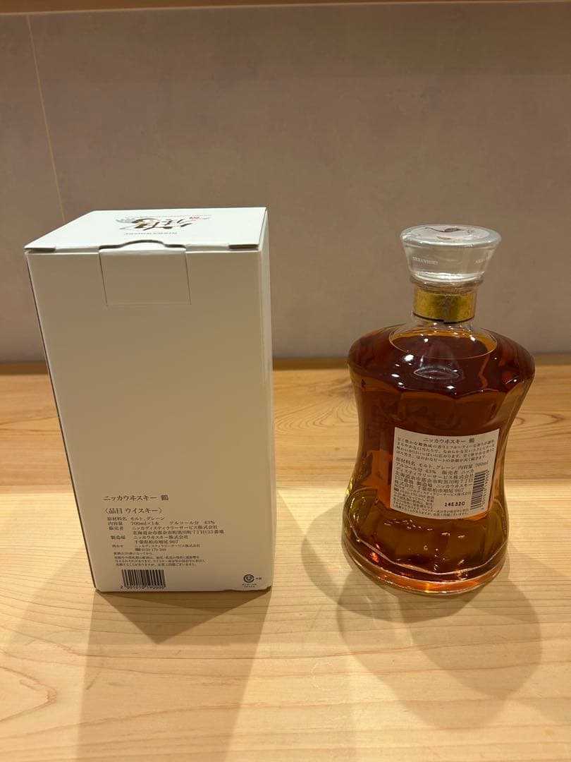 ニッカウヰスキー　鶴