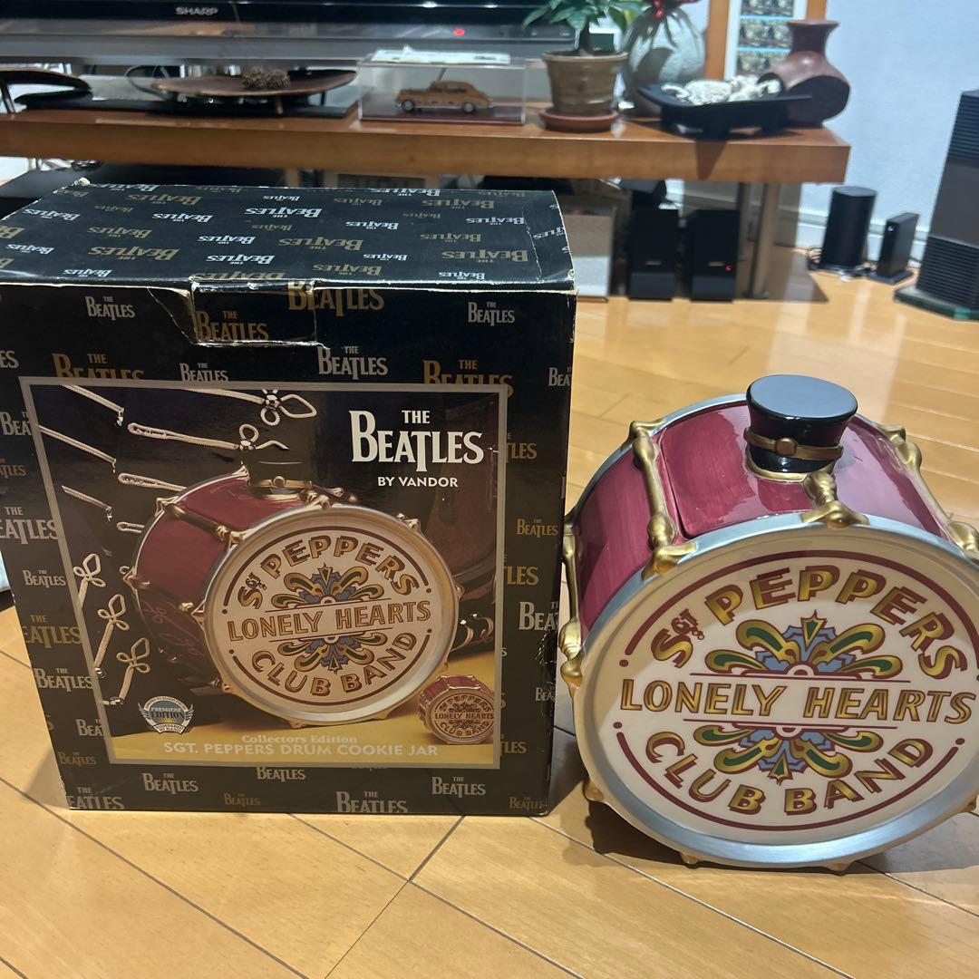 The Beatles St. Pepper's クッキージャー陶器製 限定品