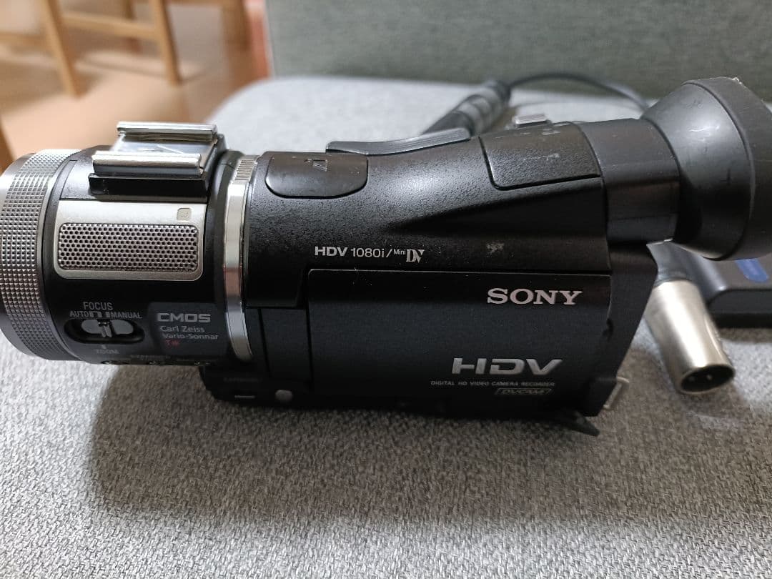 SONY HDVカムコーダー HVR-A1J ハンディカム ビデオカメラ