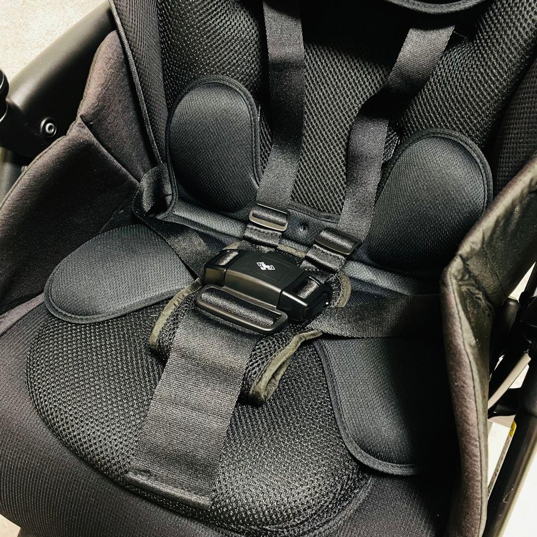 展示品　ほぼ未使用　アップリカ　ラクーナ クッション フリー　ベビーカー　グレー