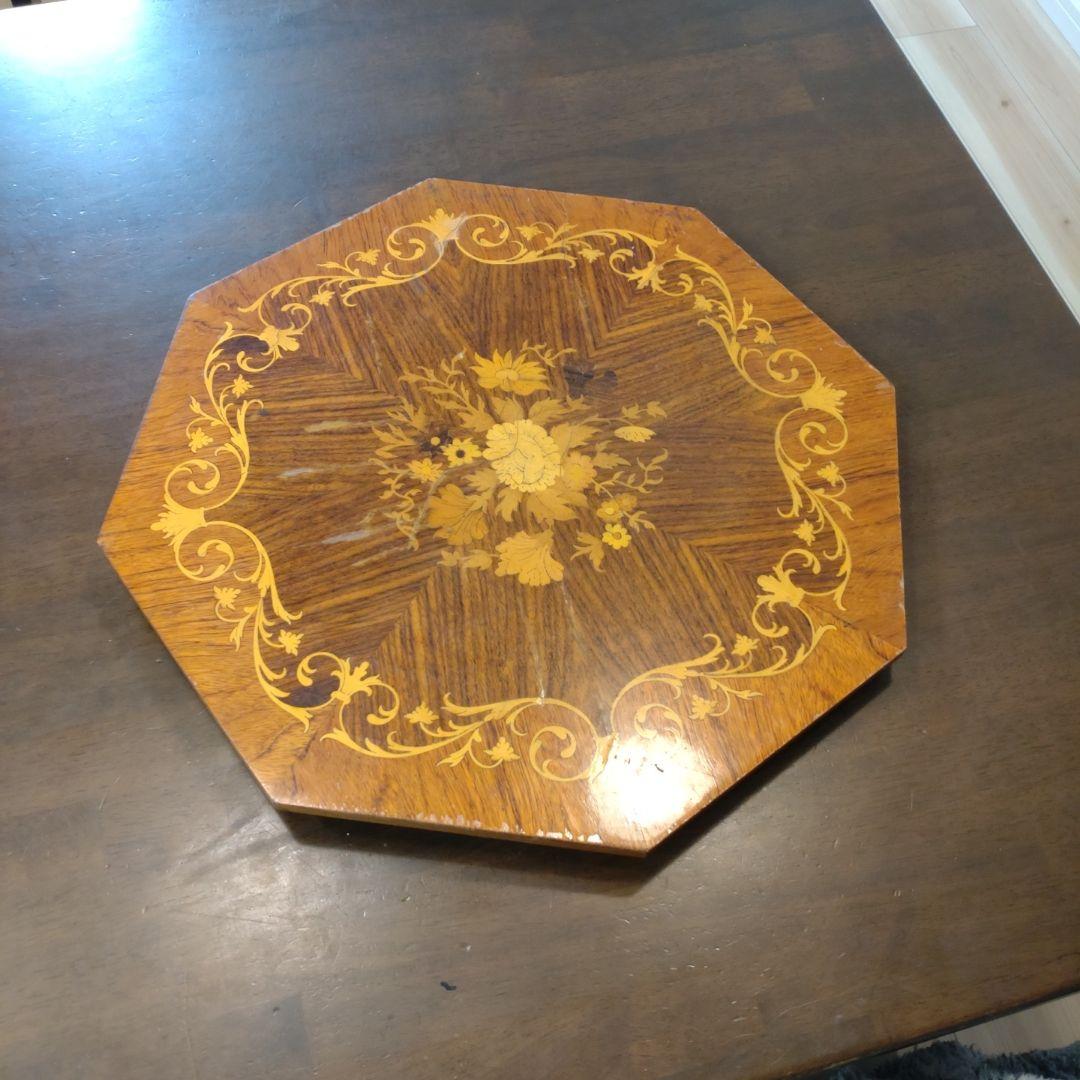 アンティーク 八角形 木製 テーブル 花模様の象嵌　カフェテーブル
