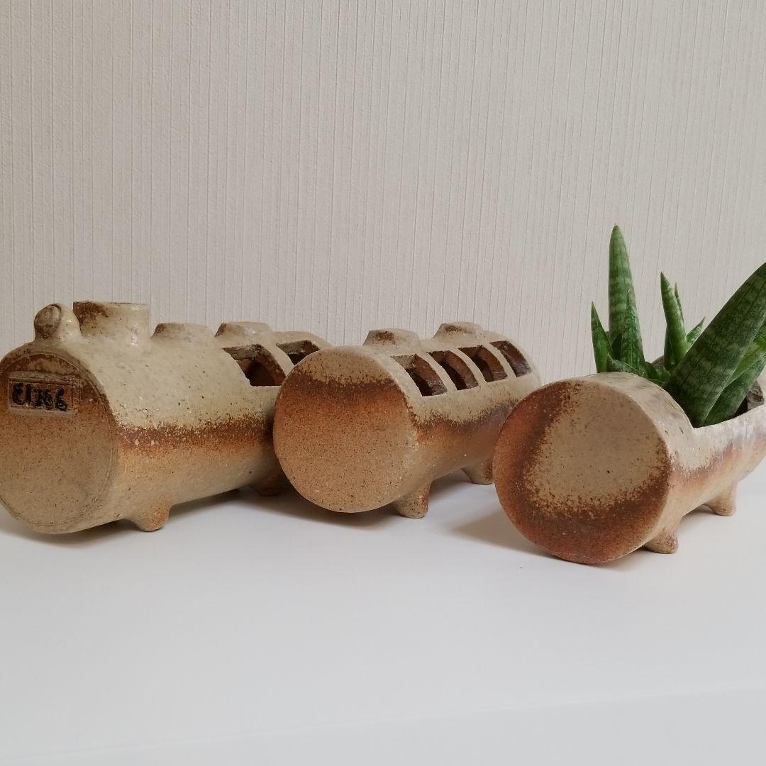 陶器の植木鉢　陶器の電車　3連結セット
