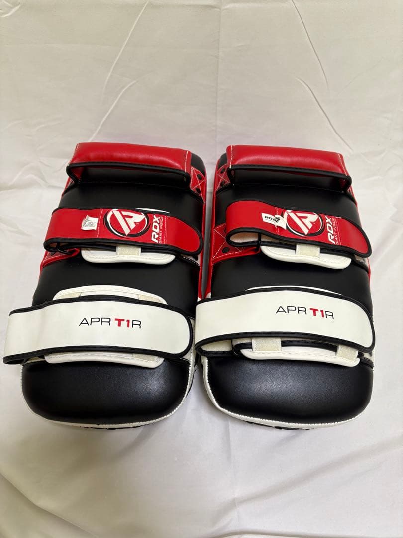【ほぼ未使用】RDXキックミット×2 ZHENGTU10oz グローブ　ミット