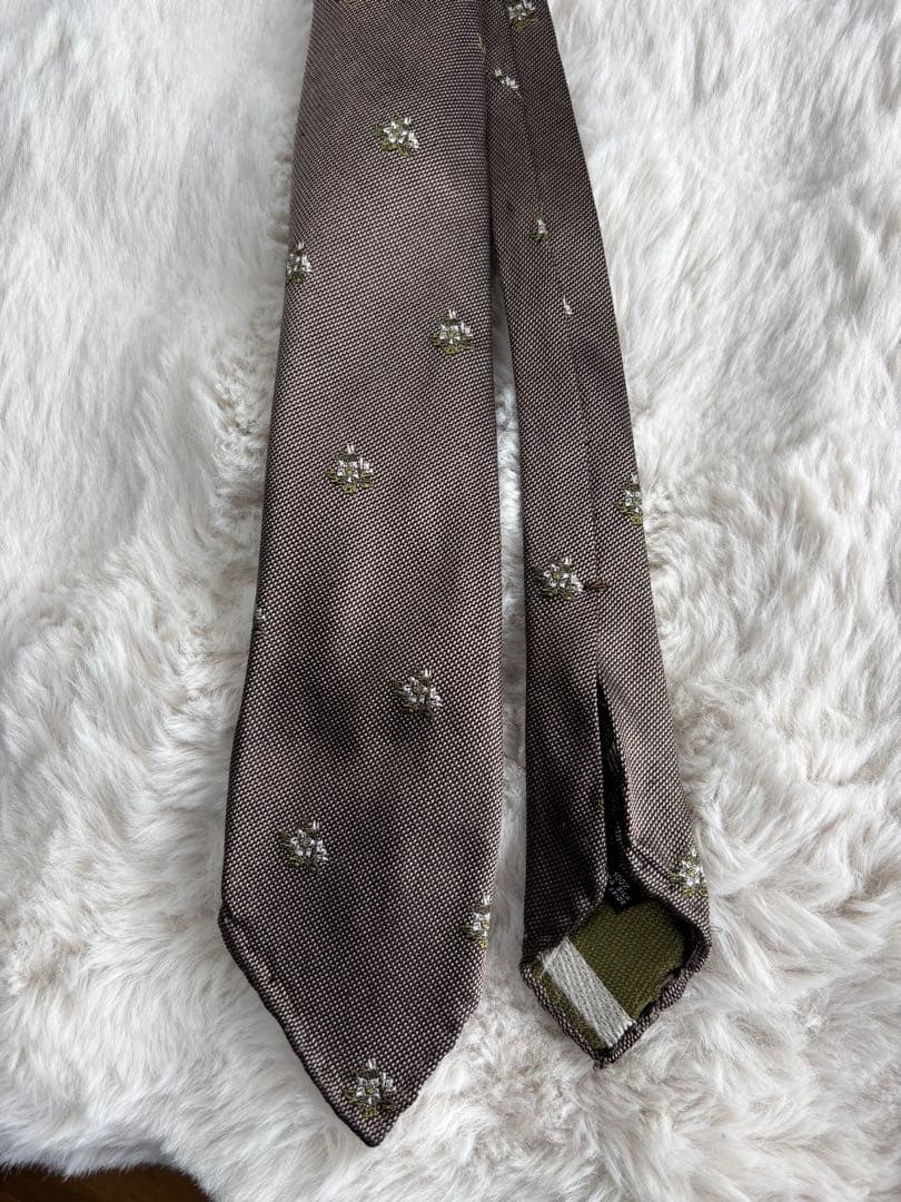 Tie your tie セッテピェゲ