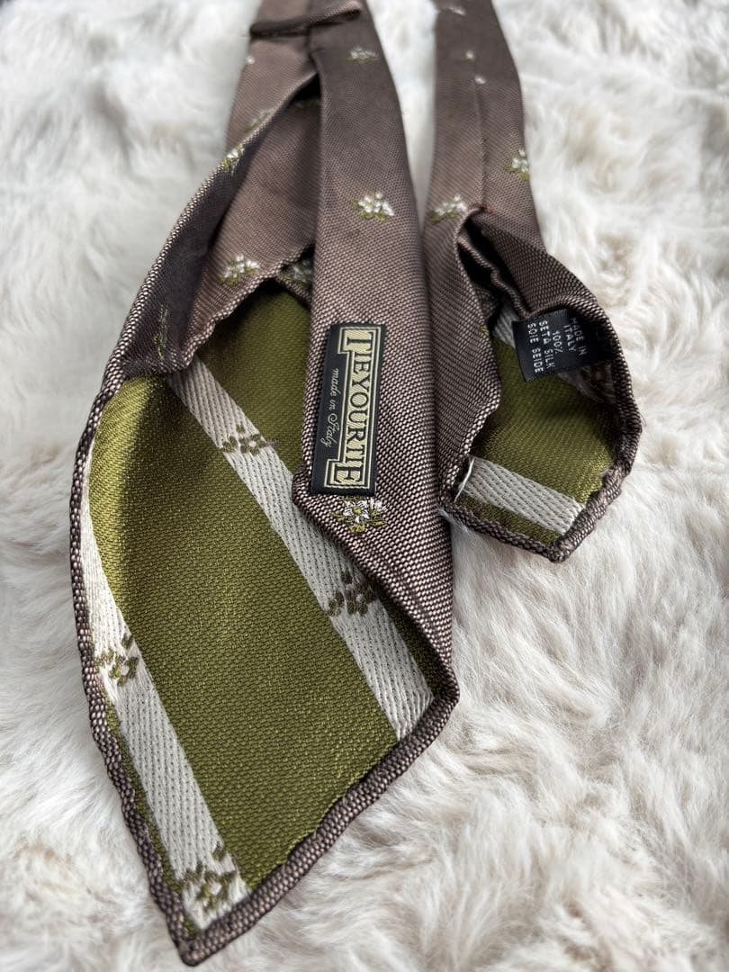 Tie your tie セッテピェゲ