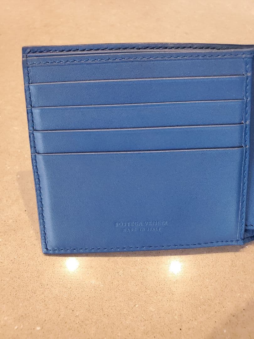 ボッテガヴェネタ　二つ折り財布　イントレチャート　未使用品