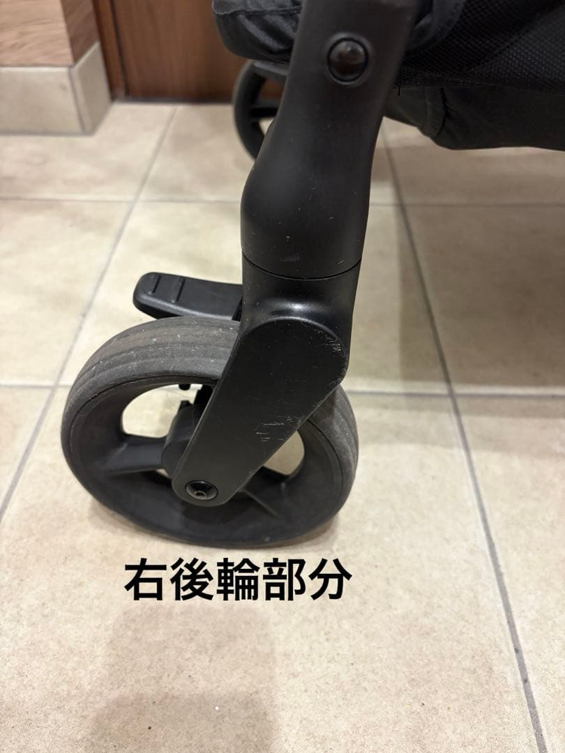 まる子:)【⭐︎純正レインカバー付⭐︎】アップリカ　ルーチェフリー ベージュ