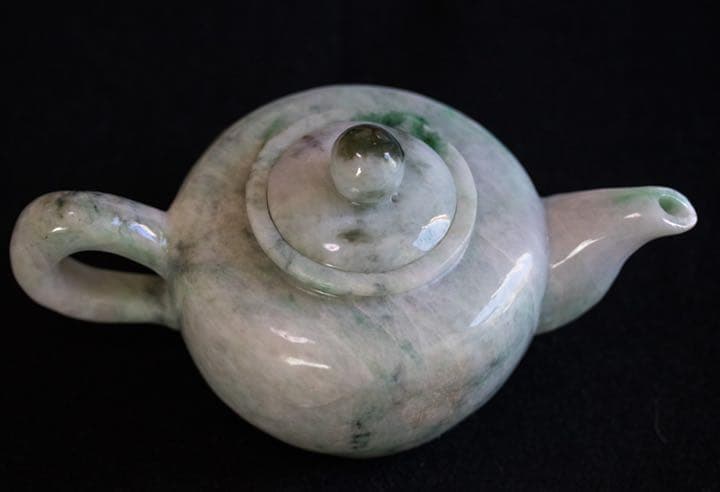 【珍品】翡翠 急須 硬玉ヒスイ 翡翠彫刻 高級茶道具 糸魚川 夜光杯 カラカラ