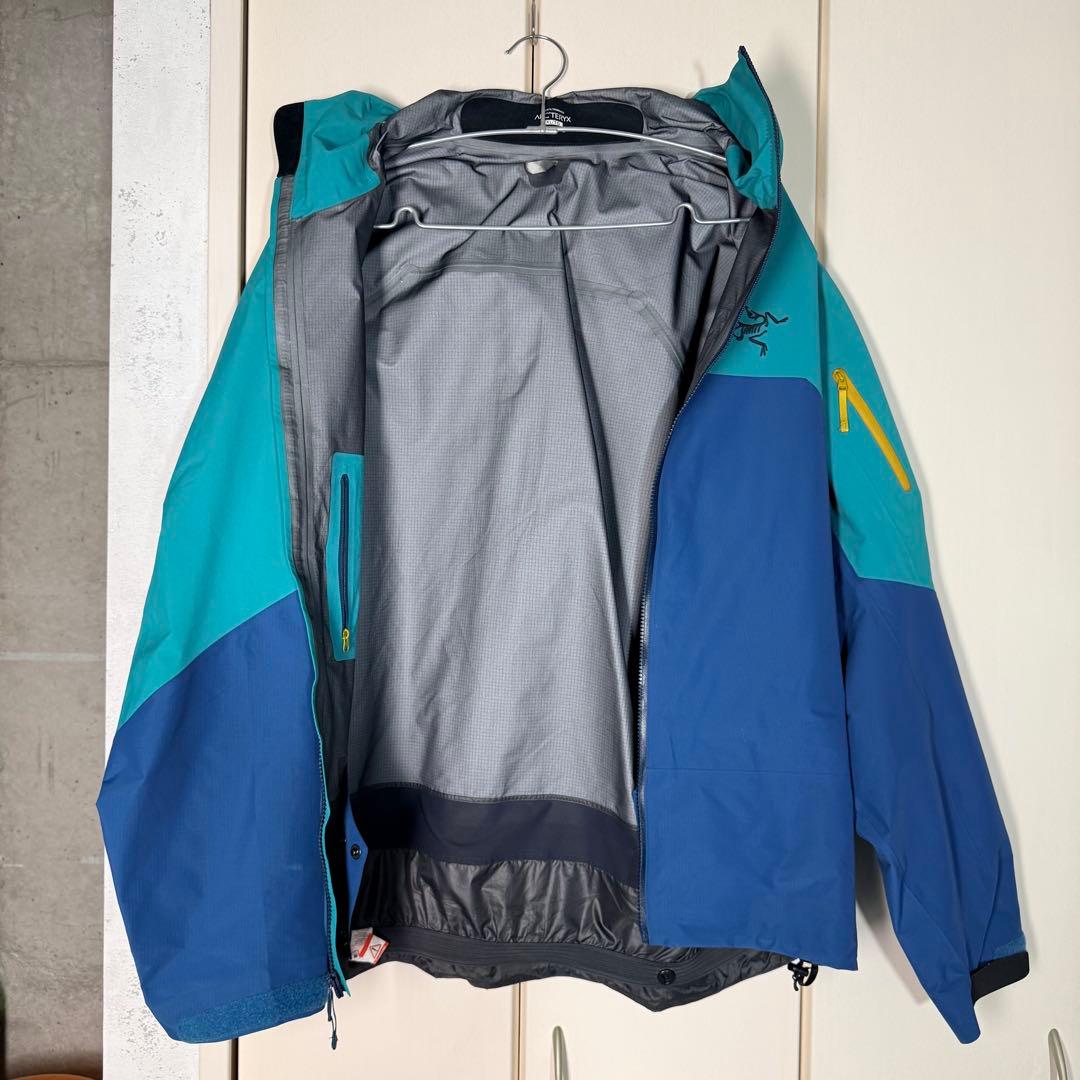 希少カラー arc'teryx RUSH Jacket gore-tex