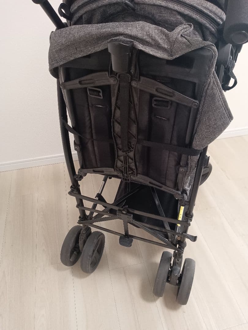 ろ*ー様 日本育児 kinderwagon DUOシティHOP　 二人乗りべビー