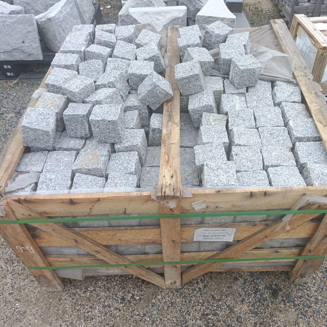 ベトナム産白ピンコロ9✕9✕9センチ 一箱500個入り