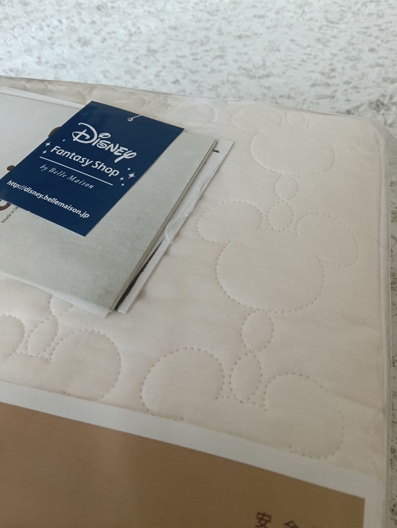 新品未使用 パシーマ Disney ミッキーシルエット 敷きパッド シングル ①