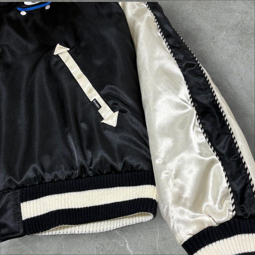 2019年限定✨CUNE キューン 台車 スカジャン リバーシブル うさぎ M