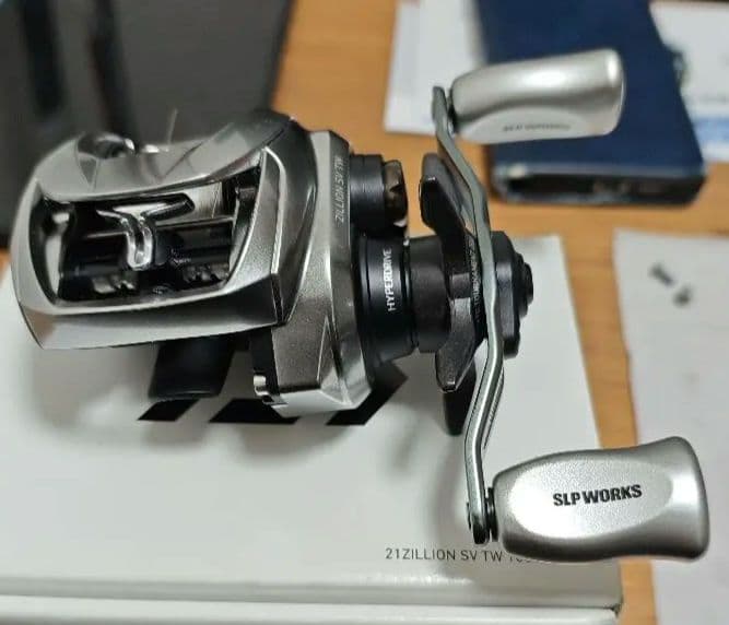 21 ジリオン SV TW 1000XHL