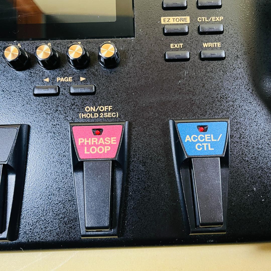 BOSS GT-100 ギターマルチエフェクター 電源アダプター 箱 説明書付属