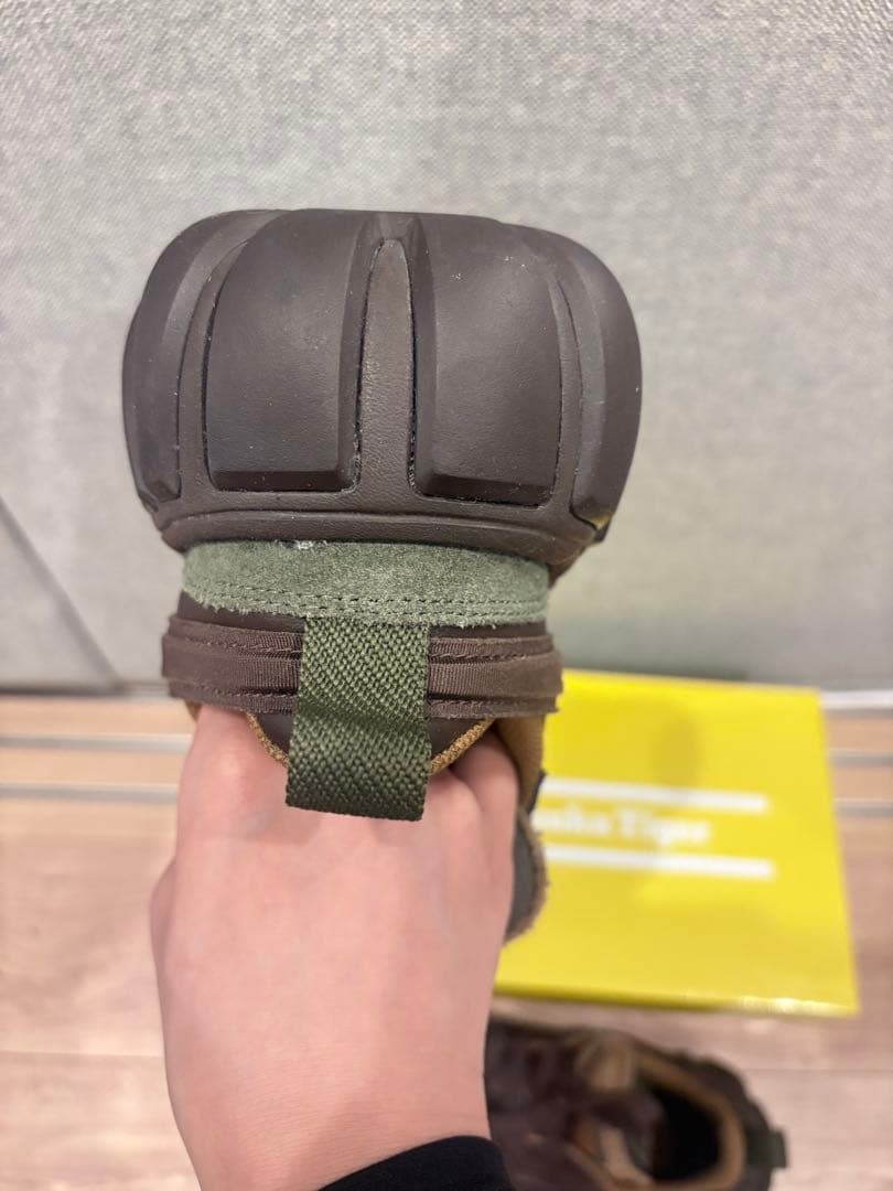 Onitsuka Tiger ブラウン 厚底スニーカー