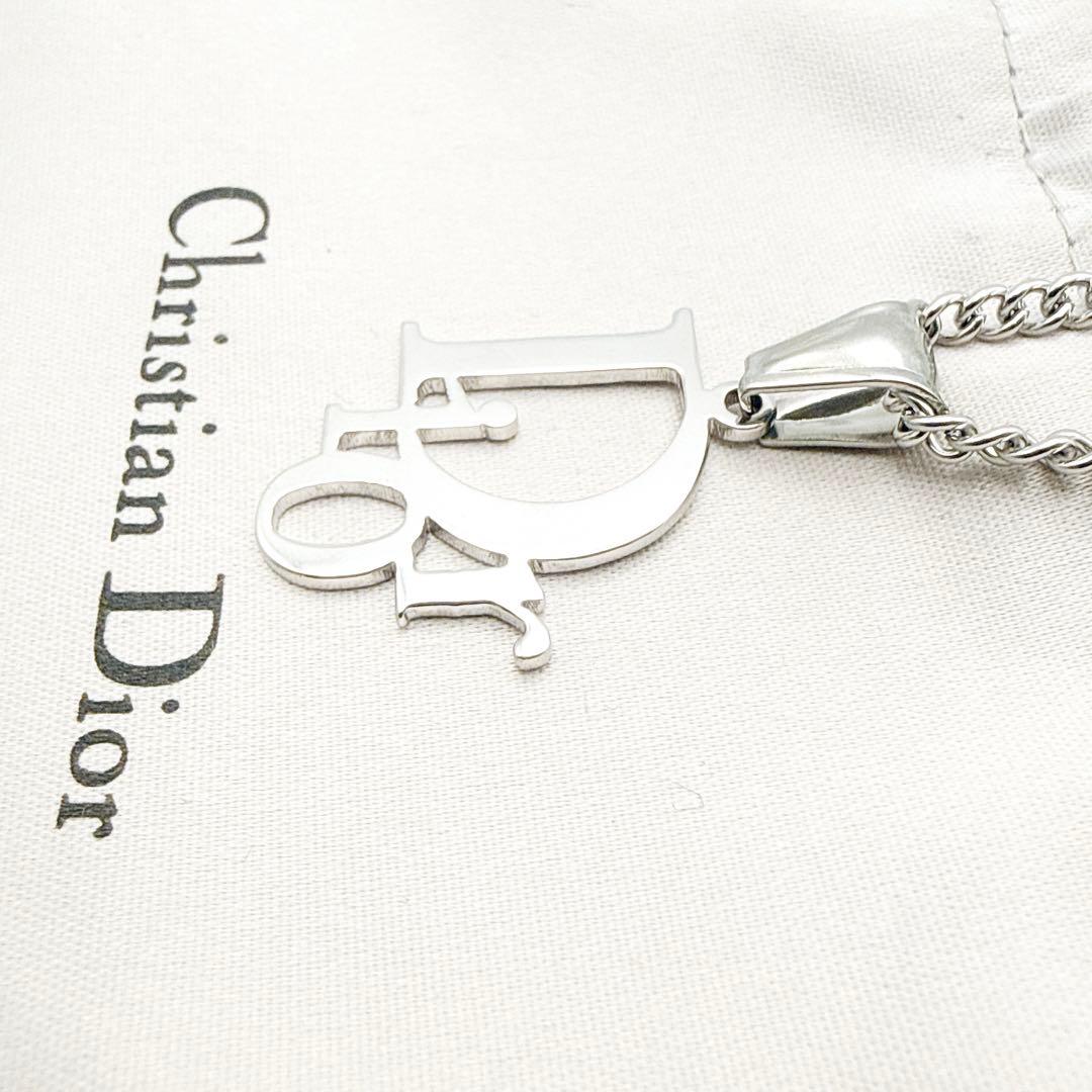 2995-1 極美品✨　Dior　ネックレス　CD ロゴ　希少　シルバー