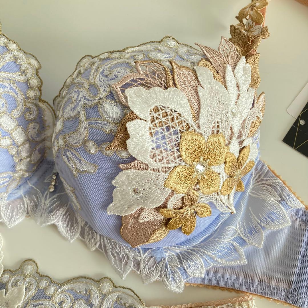 サルート　ローマの休日　F70/M　PU　02　P-upブラ　ソング　タンガ