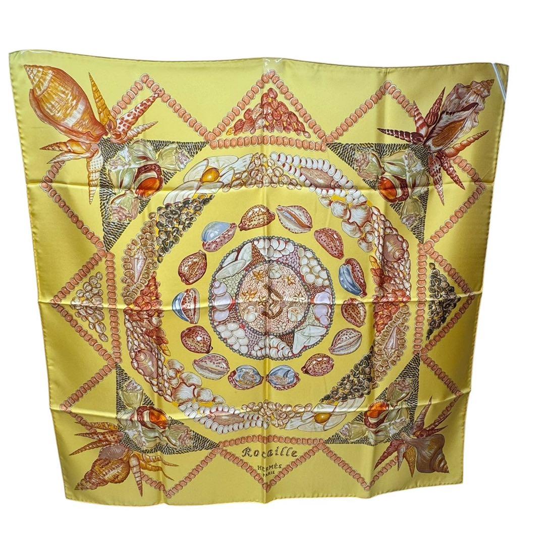 美品　エルメス HERMES カレ90 ROCAILLE ロカイユ 貝殻スカーフ