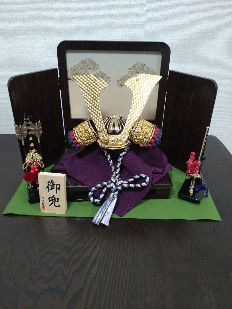 黒小札紺糸威筋鉢兜セット