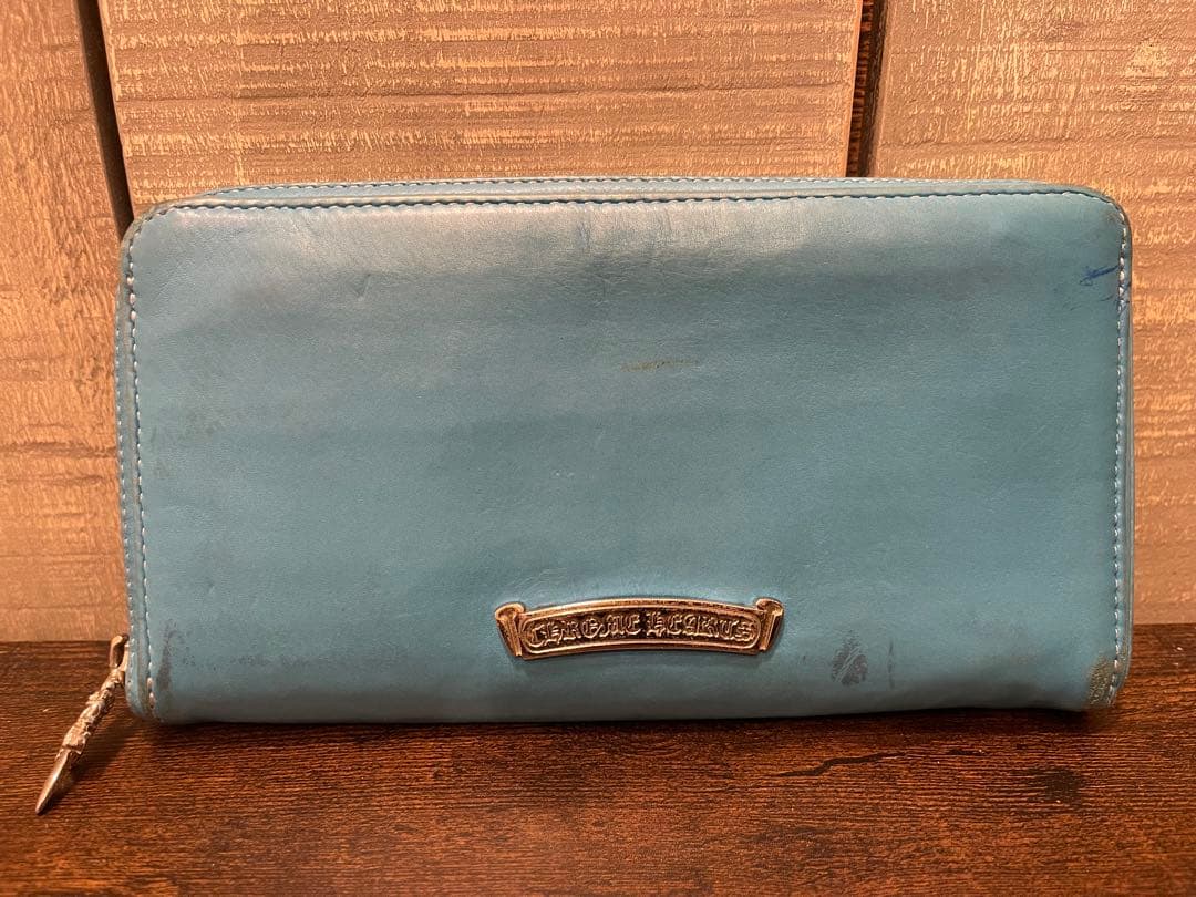 CHROME HEARTS クロムハーツ　水色 レザー 長財布 フラワーモチーフ