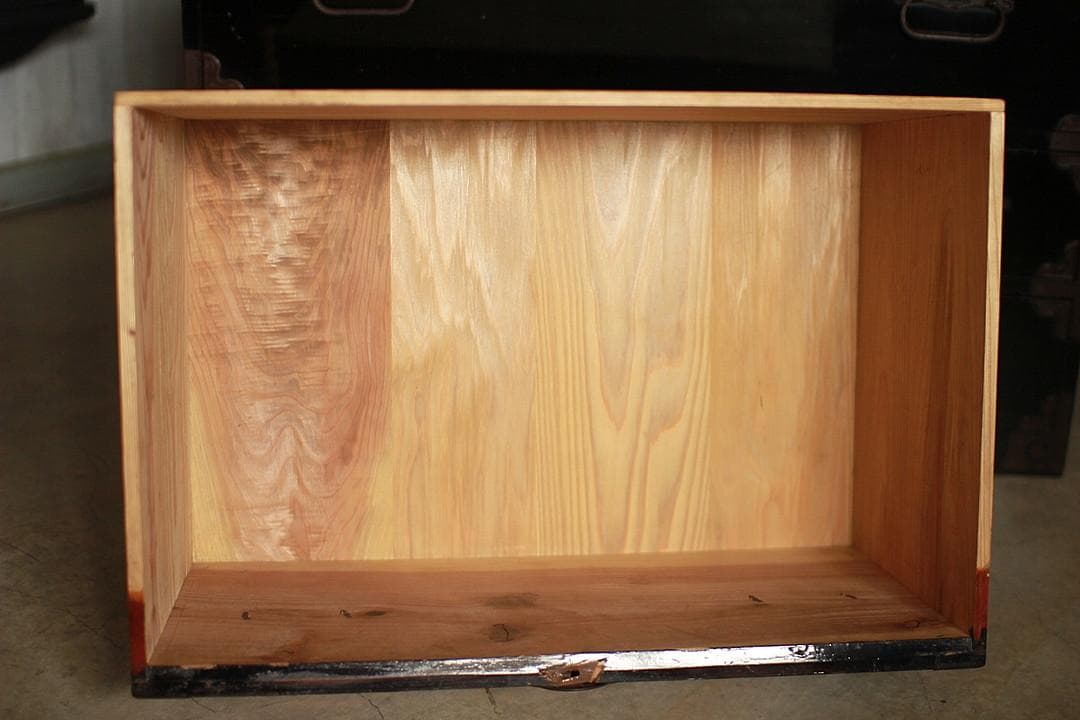 綺麗な巾着金具庄内箪笥　抽斗4杯　タンス　収納　古家具　古民家　時代家具