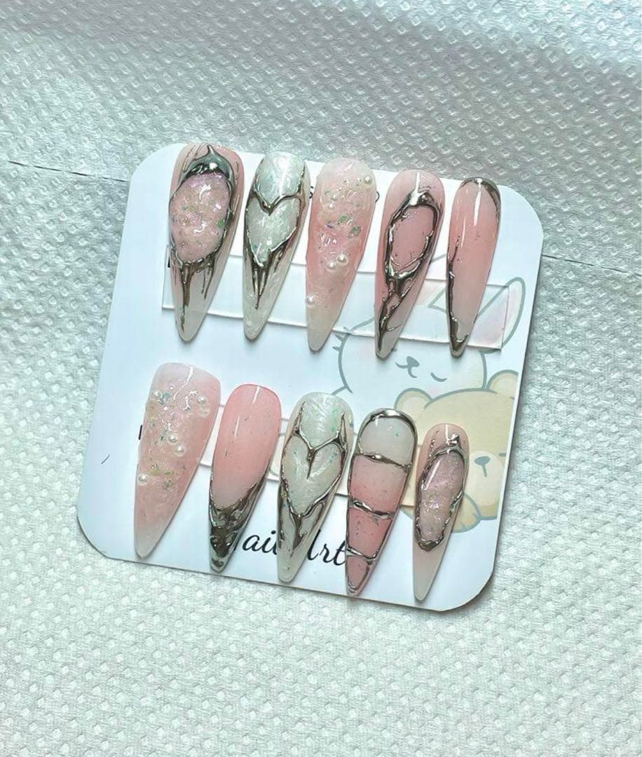 あちmämä 専用ページ　15点(-1400)