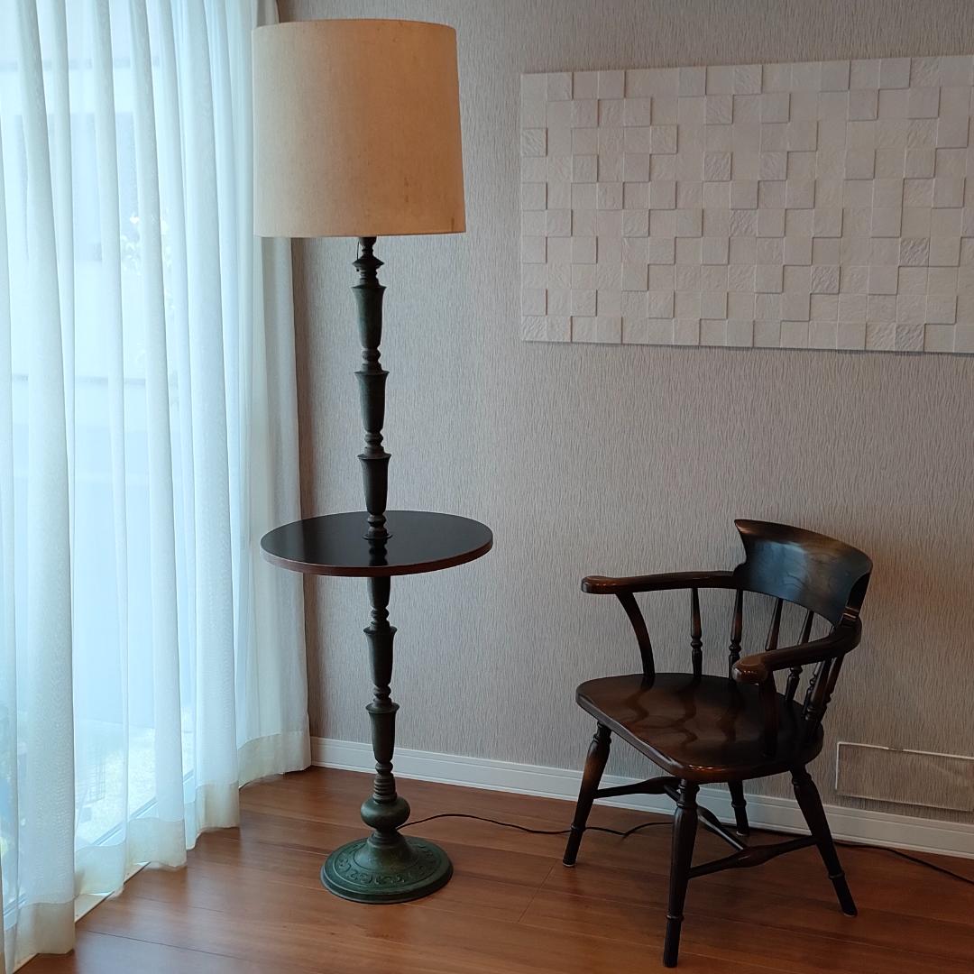 希少　アンティーク　 スタンドランプ　テーブル付き　アイアン　照明