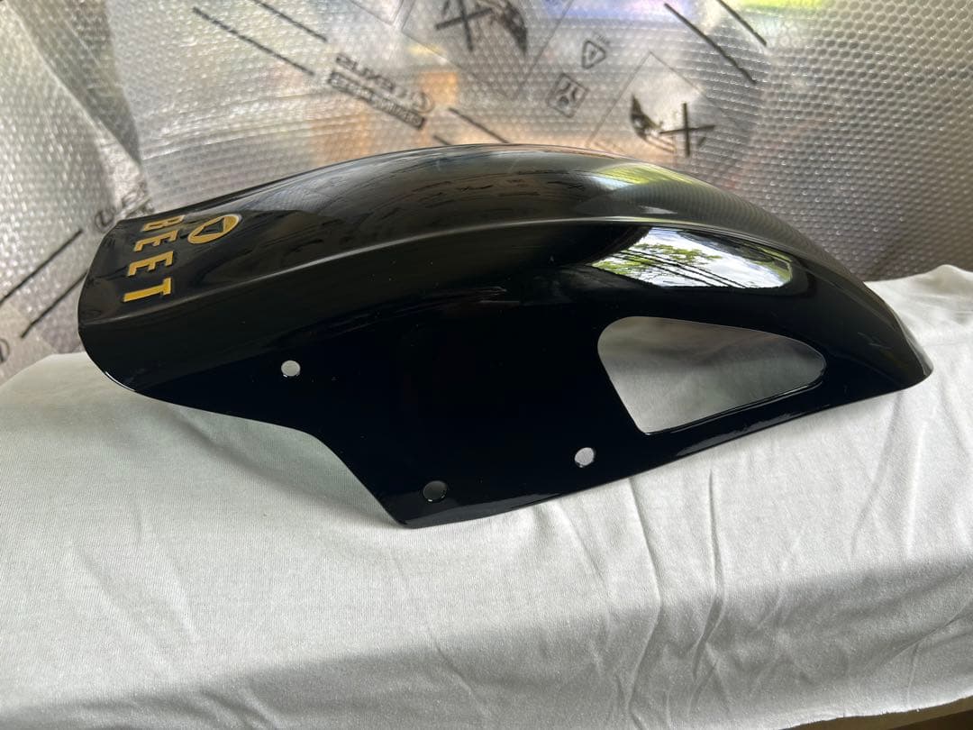 ゼファー400、96年χ用BEETフロントフェンダー