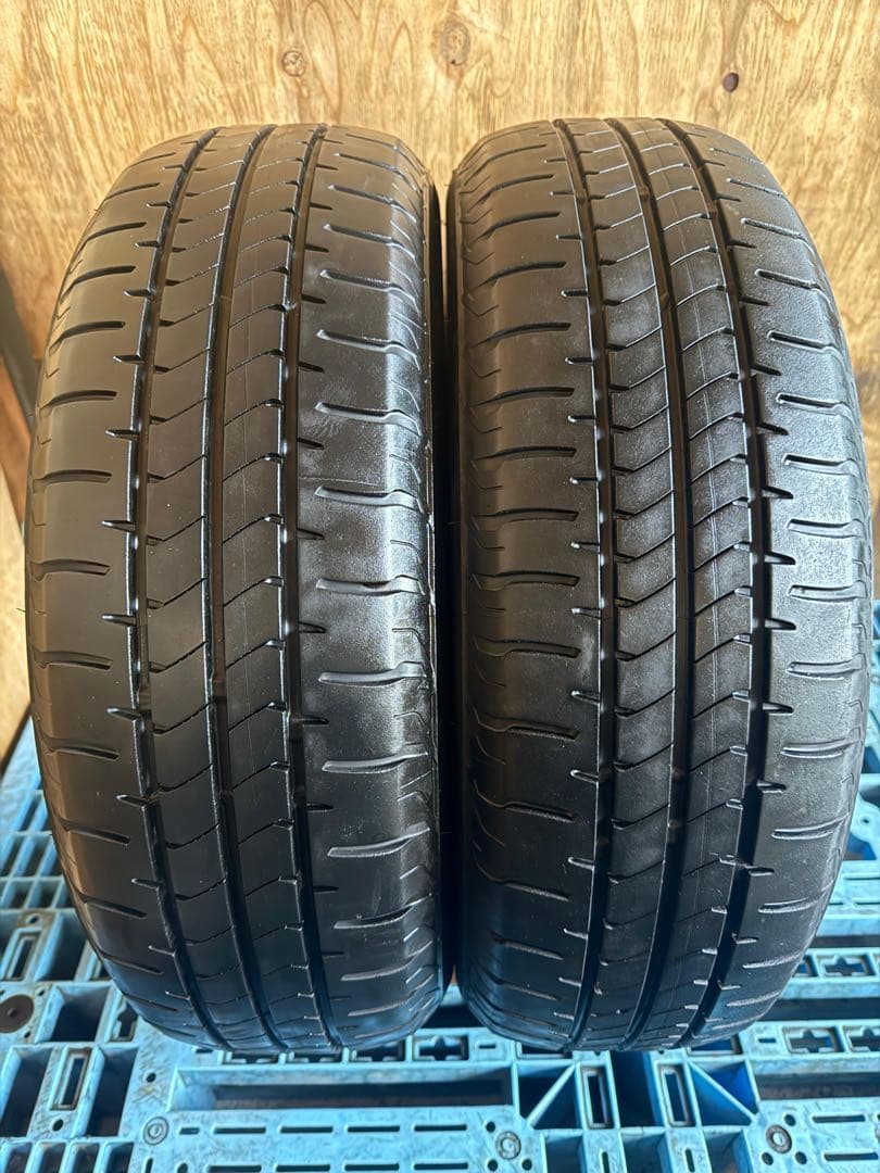 タイヤ・ホイール (566)(1)185/65R15 BRIDGESTONE NEWNO