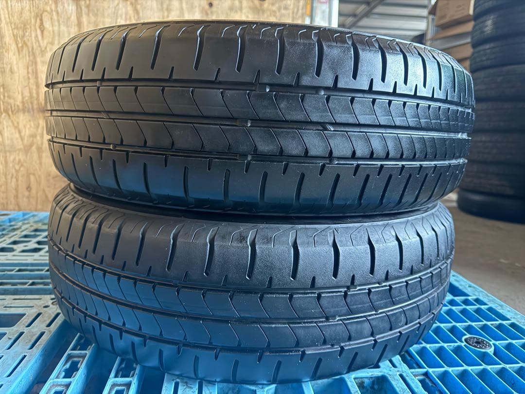 タイヤ・ホイール (566)(1)185/65R15 BRIDGESTONE NEWNO