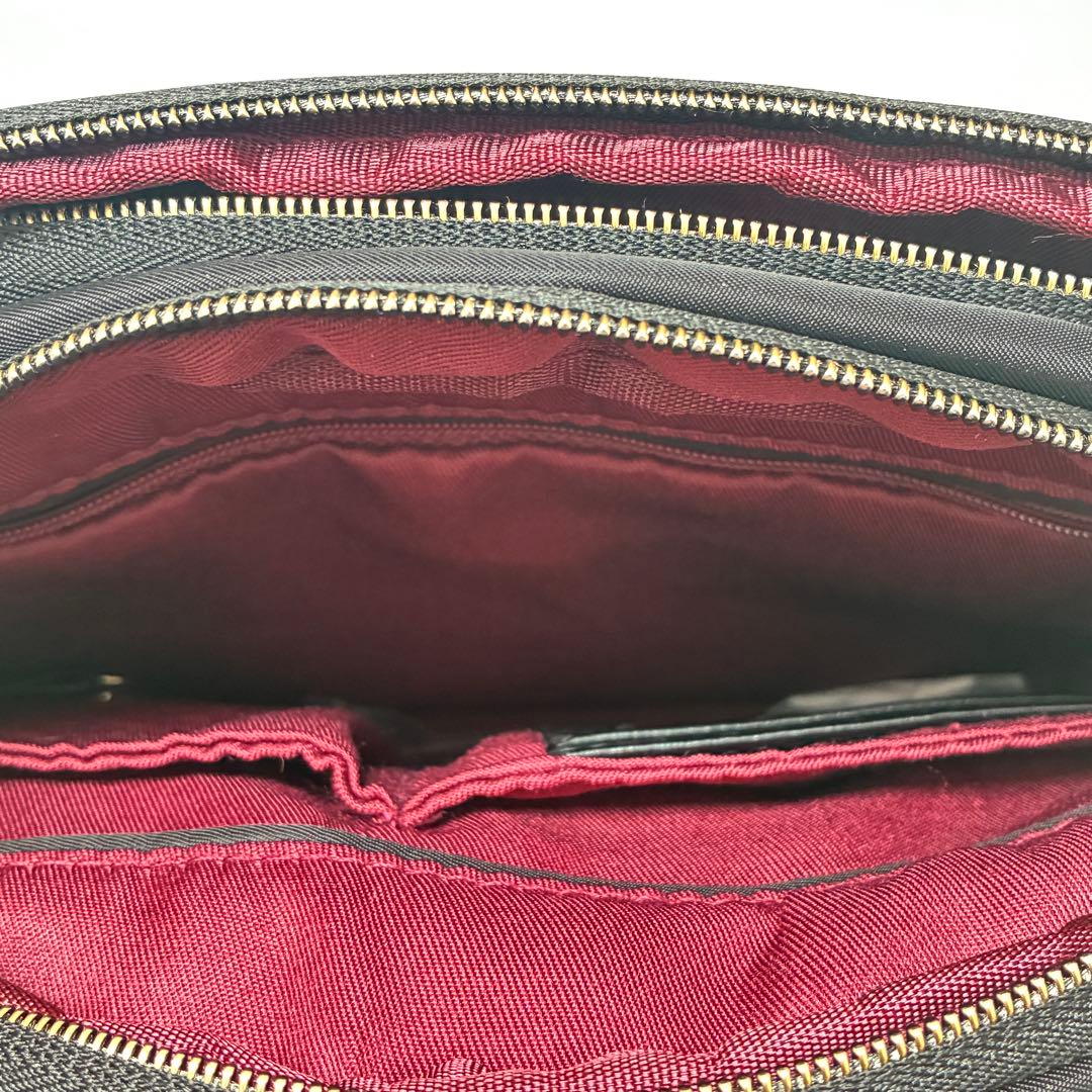 【新品】トラベロン Addison 盗難防止 ショルダーバッグ 黒 防犯RFID