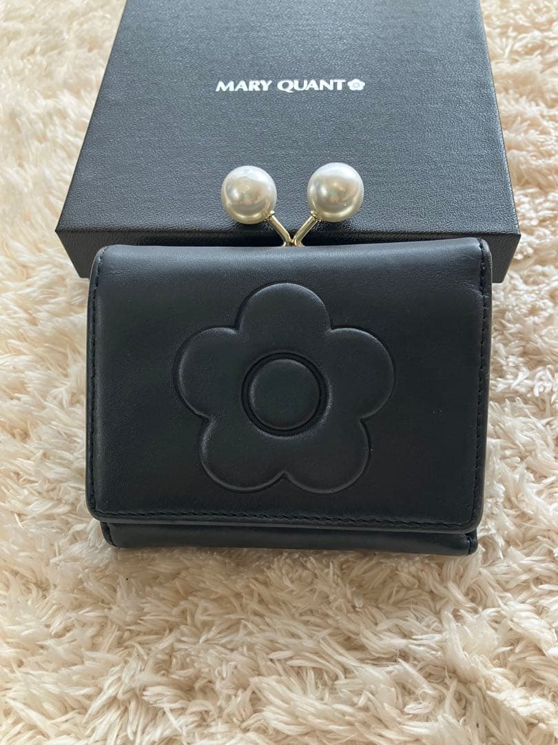 MARY QUANT三つ折り財布
