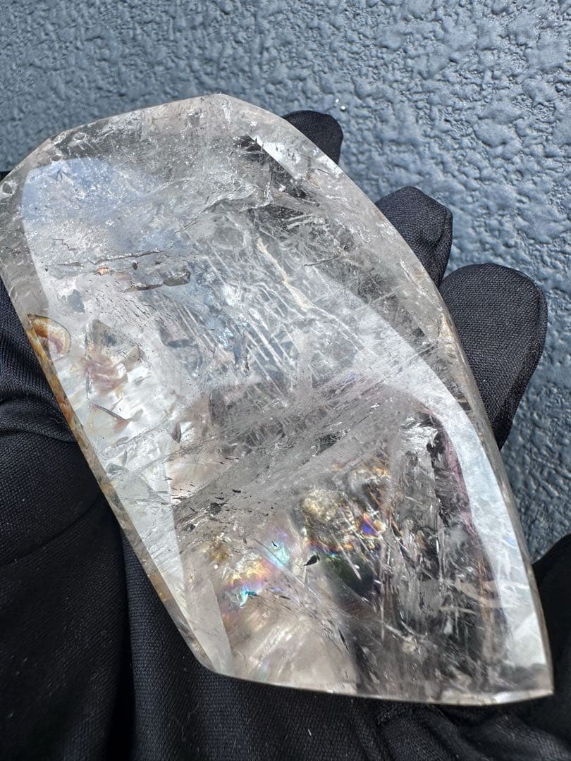 絶品❗虹入り水晶 ✴︎アイリスクォーツ 天然石 レインボー水晶 置物A1096