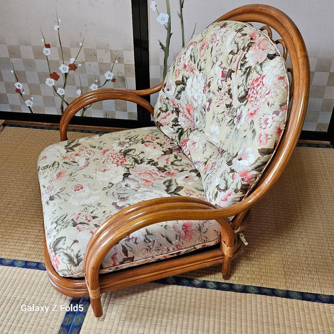 昭和レトロなラタン３６０回転ローチェア　希少な超大型！早い者勝ち！！