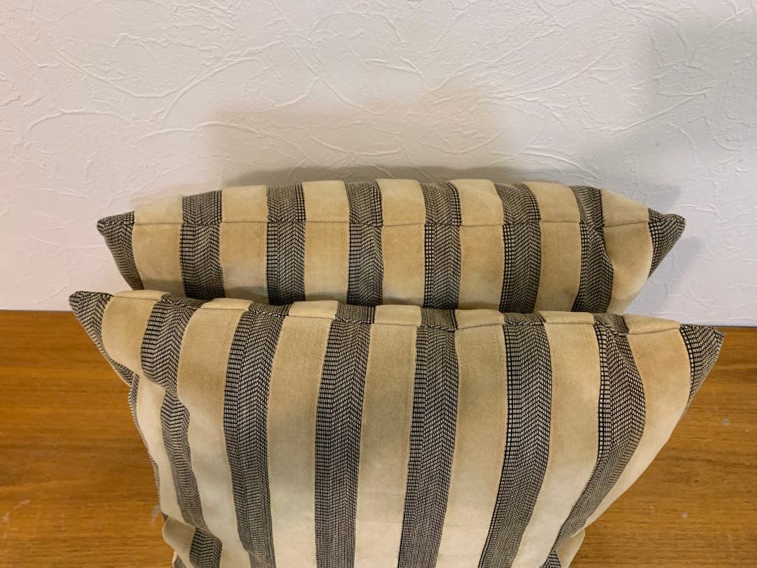 N0722-07★FENDI フェンディ ストライプ柄クッション 2個セット