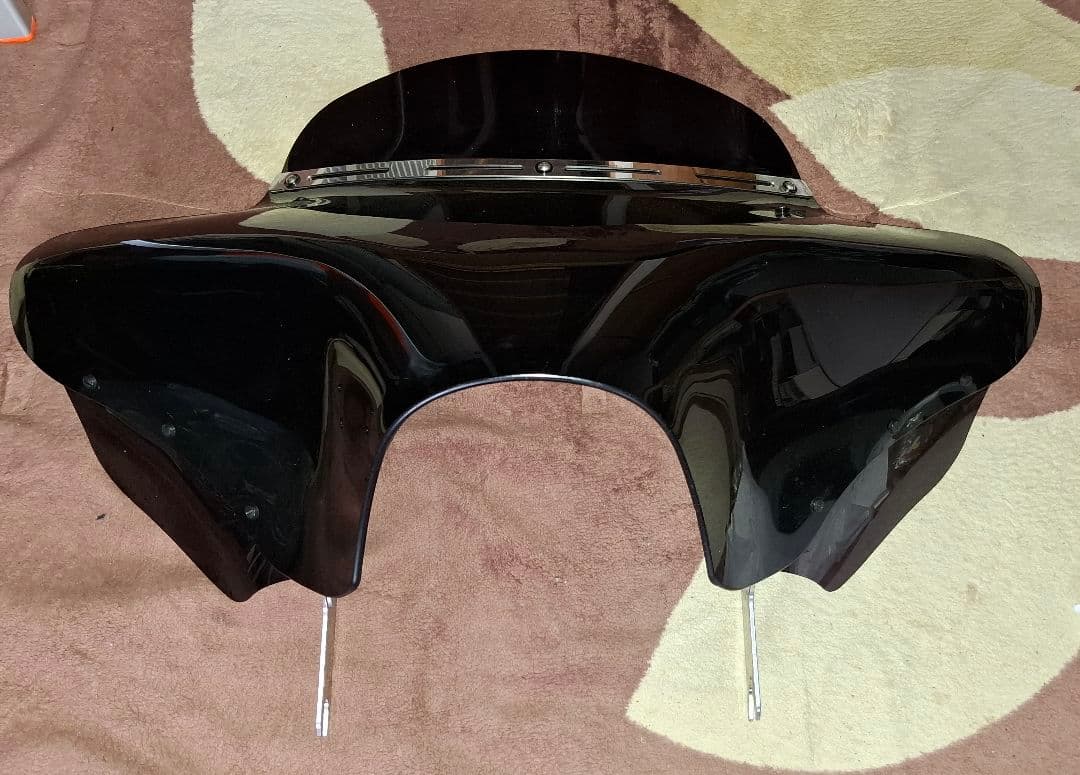 ロードキング　メンフィスシェード バットウイング フェアリング その他