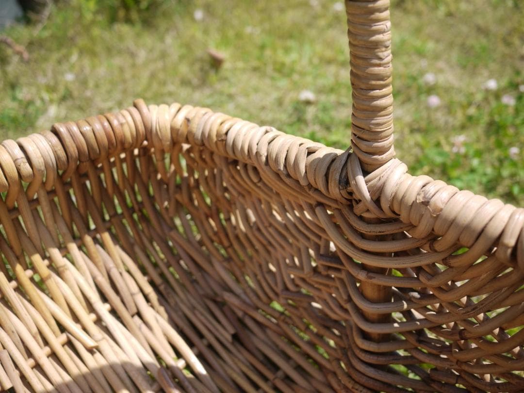 特大籐かご バスケット　ディスプレイ収納インテリア　おもちゃ　ドイツヴィンテージ
