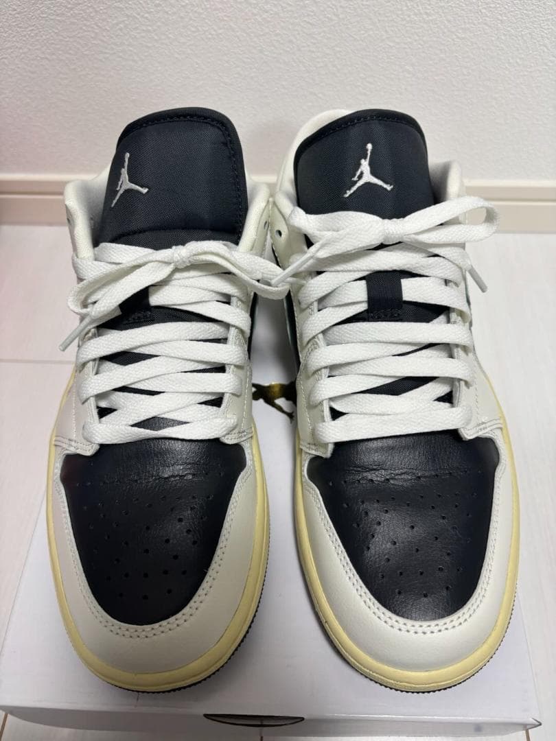 靴 Nike Air Jordan 1 Low 10.5 UK