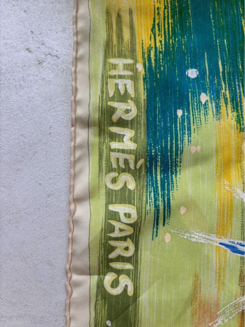 【美品】エルメス　カレ90スカーフFEUX DU CIEL 天の火　シルク