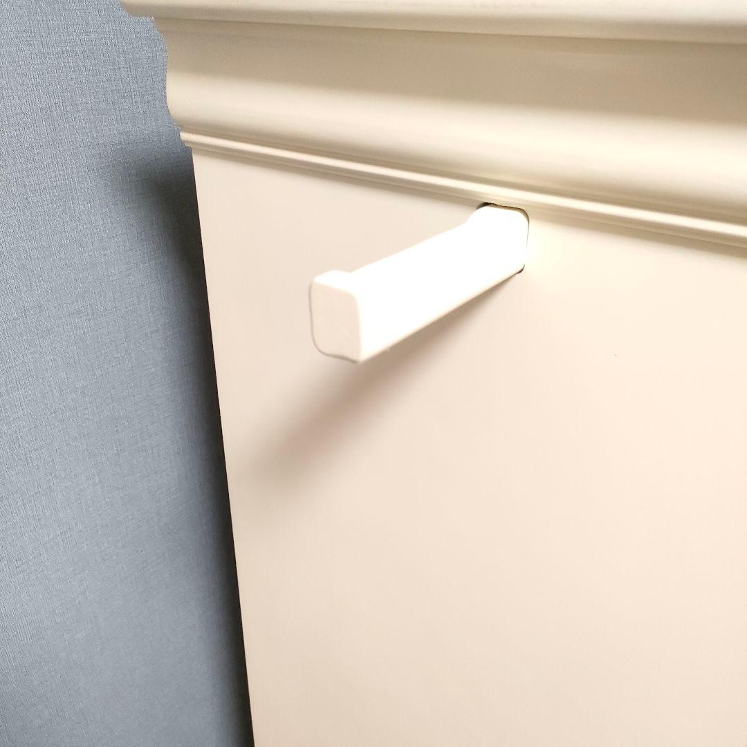 Legacy Classicフレンチクラシック ミラー扉付チェストキャビネット