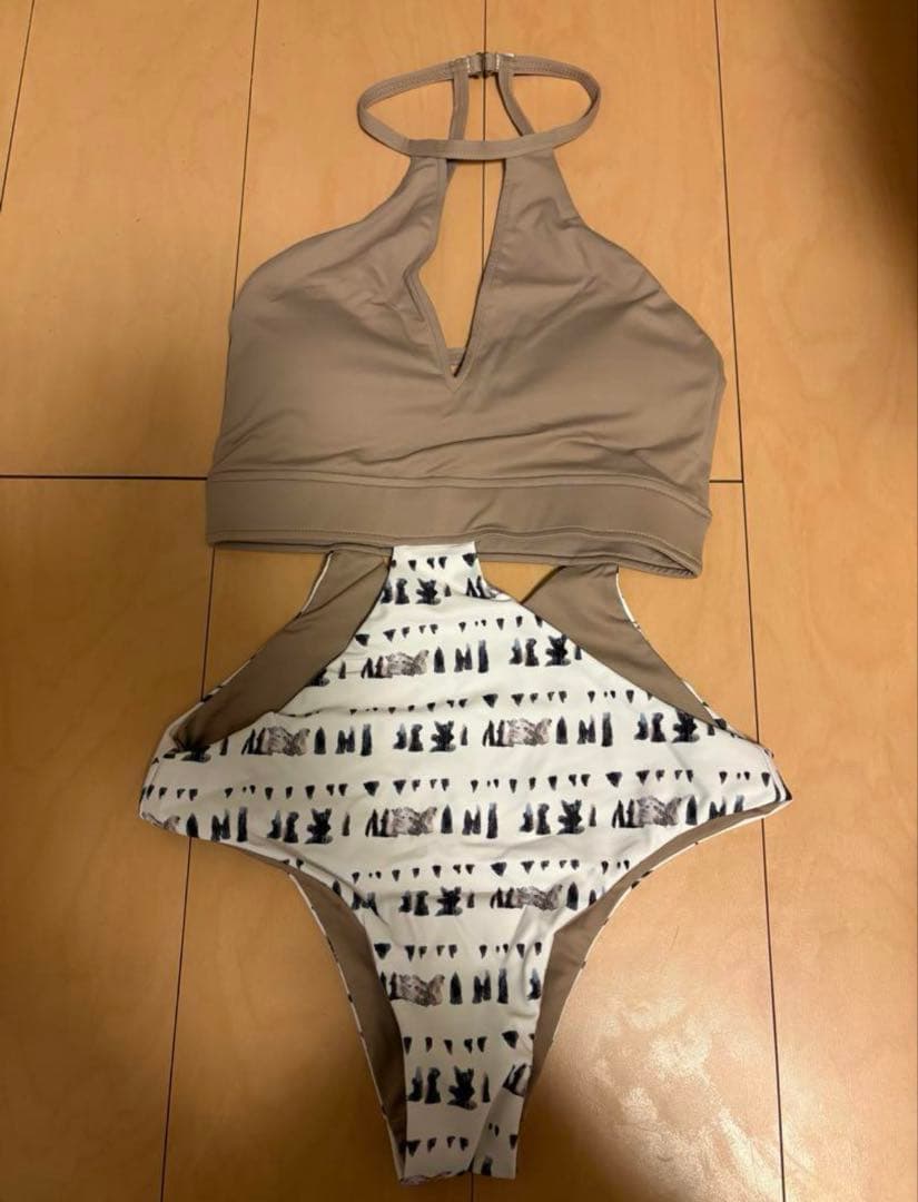 「新品・未使用」ALEXIA STAM ワンピース水着 S