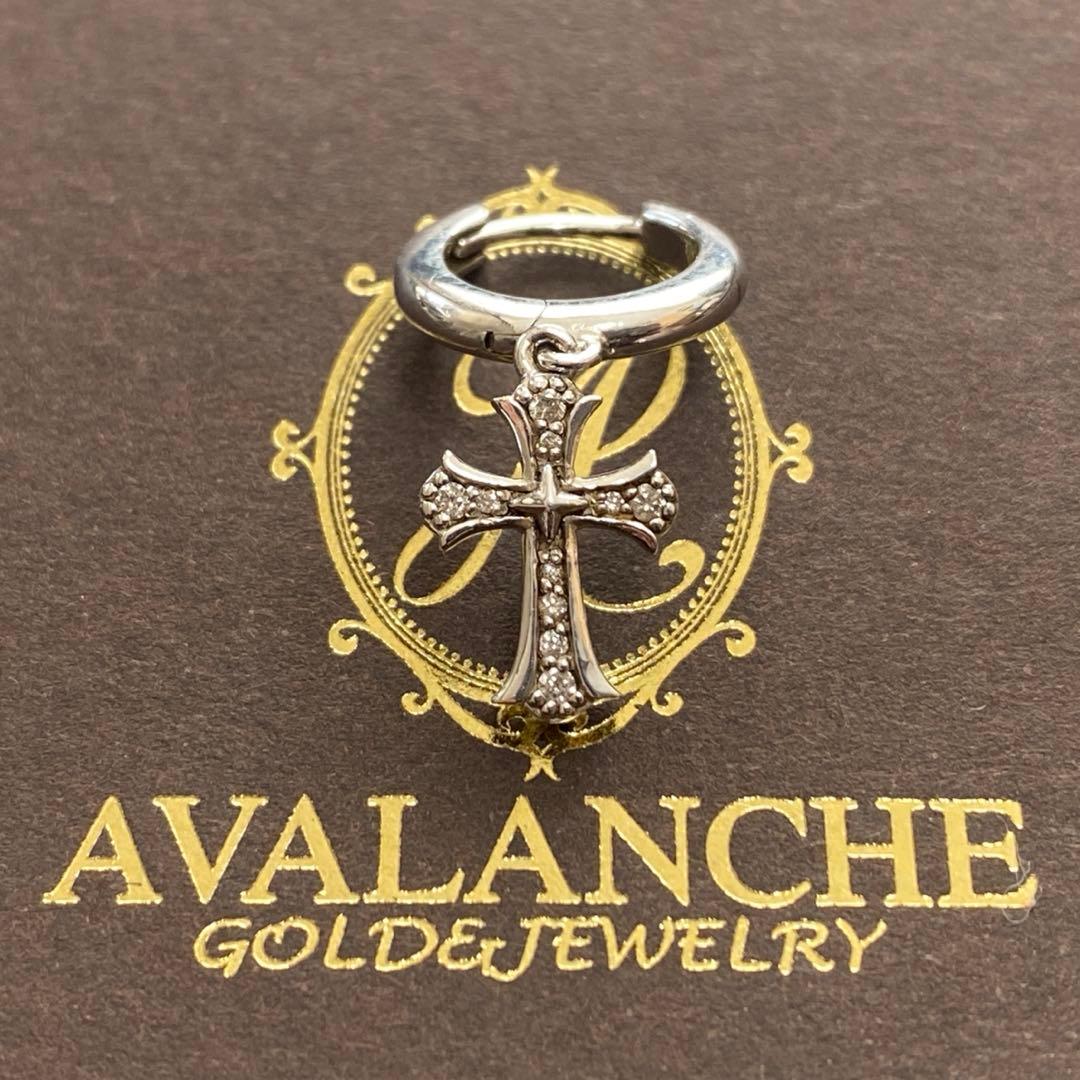 AVALANCHE クロスモチーフ ピアス(片耳用)