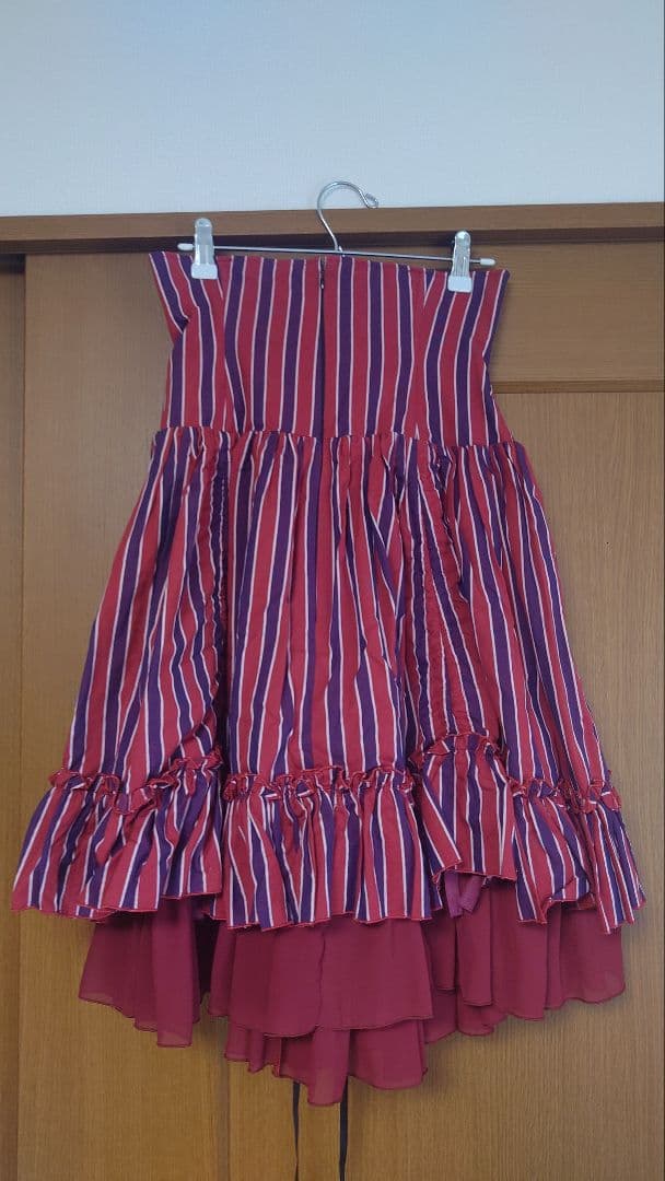赤紫ストライプ フリルスカート